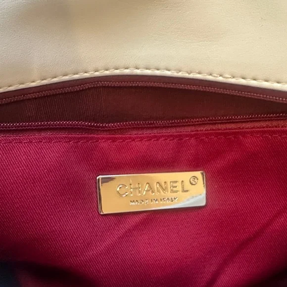 C hanel CC 19 look a like Classic White Quilted Shoulder Bag - Picture 9 of 10